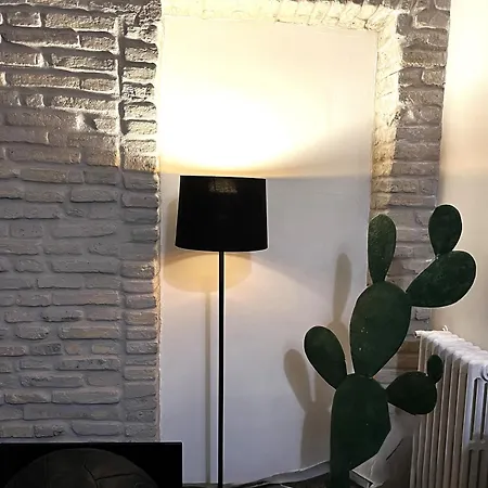 Stazione Termini 300 Mq Con 4 Vista E Idromassaggio Apartamento
